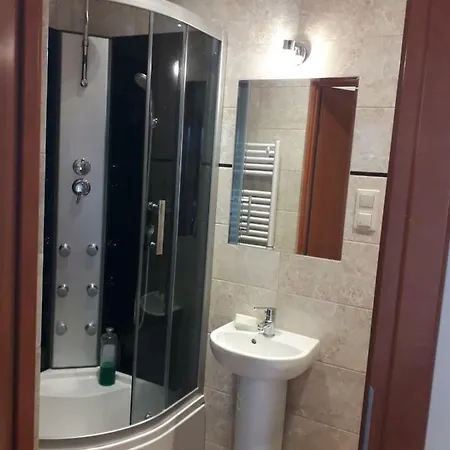 Dom Nad Jeziorem *