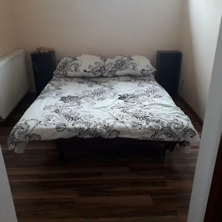 Dom Nad Jeziorem Mucharz